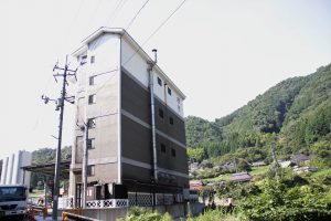 獺祭タワー周辺